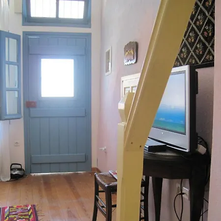 Ferienhaus Welcoming House In With Mountain View Skyros